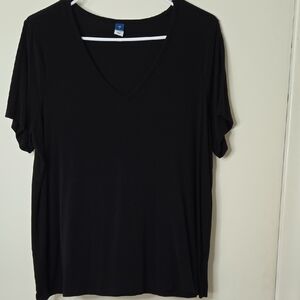 Old Navy Black Short Sleeve V-Neck Tee